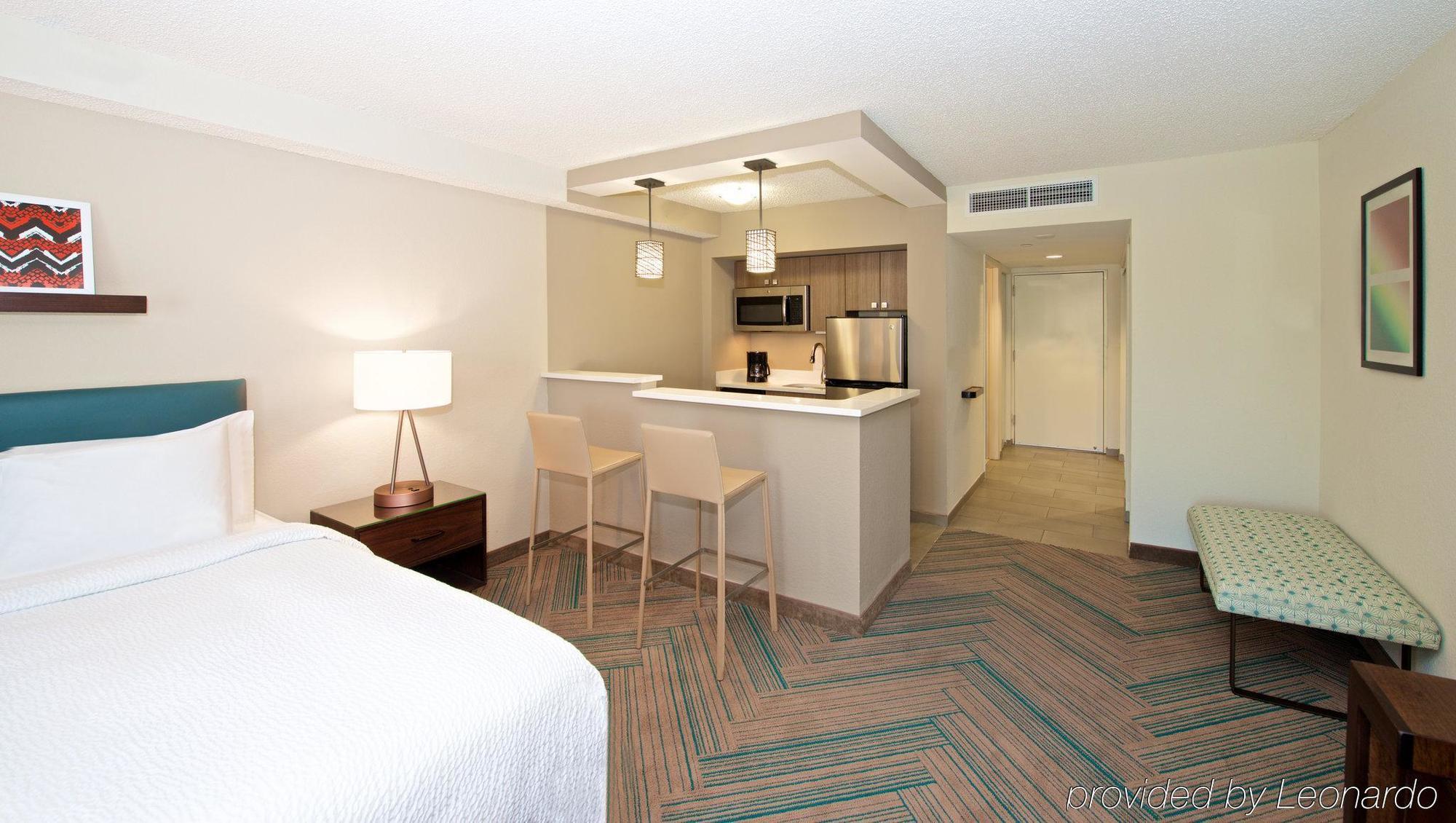 Residence Inn Miami Coconut Grove Экстерьер фото