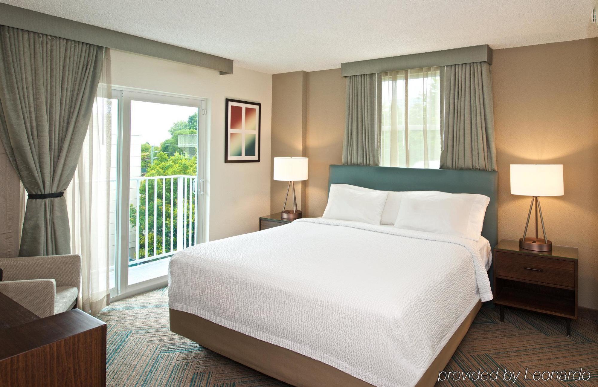 Residence Inn Miami Coconut Grove Экстерьер фото